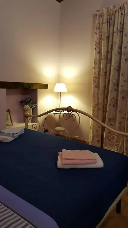 Borgo Franza Case Vacanze Basicò 0*,  Italië